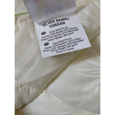 Dia bella. Полуторна ковдра з бамбуковим наповнювачем.