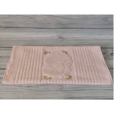 Рожеві рушники під ноги см. Махра. Karina Туреччина