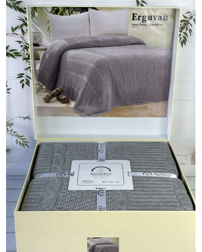 Erguvan gri в'язаний акріловий плед. Romeo Home Туреччина.