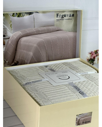 Erguvan bej в'язаний акріловий плед. Romeo Home Туреччина.
