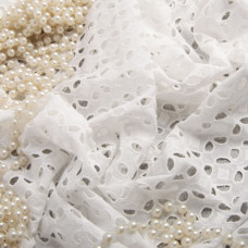 Тканина плательна бавовна батист прошва пелюстки молоко