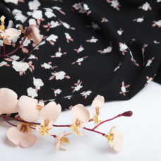 Ткань плательная креп Мадагаскар квіткова хвиля чорна