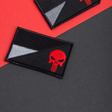 Набір шевронів 2 шт з липучкою Прапор України і Череп Каратель Punisher чорний 5х8 см патч шеврон Карателя