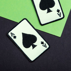 Шеврон з липучкою Карта Туз Пік 5х8 см що світиться в темряві Ace of spades вишитий патч нашивка