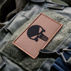 Набір шевронів 2 шт з липучкою Череп Карателя Punisher беж койот 5х8 см вишитий патч нашивка