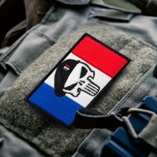 Набір шевронів 2 шт з липучкою Череп на Прапорі Франції 5х8 см вишитий патч нашивка Франція Punisher