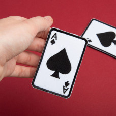 Набір шевронів 2 шт з липучкою карта Туз Пік 5х8 см чорний і білий вишитий патч нашивка шеврон