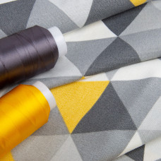 Тканина декоративна Трикутники бавовна з водовідштовхувальним просоченням для скатертин, штор, декору V-2 жовто-сіра