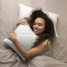 Подушка 50х50 см NORDIC IDEIA чохол стьобаний антиалергенне волокно біла