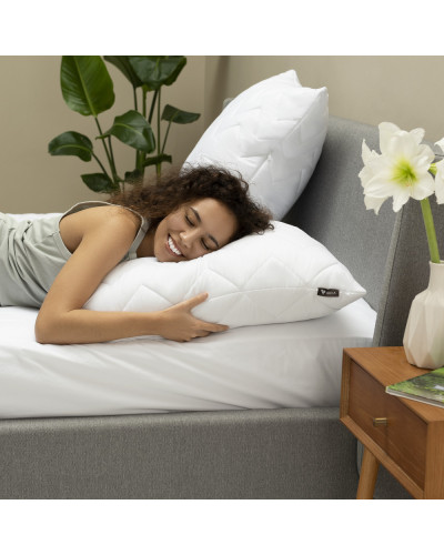 Подушка NORDIC COMFORT IDEIA 60х60 см чохол стьобаний антиалергенне волокно біла