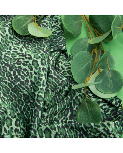 Тканина для одягу Атлас шовк з малюнком, 145 см, 90 г/м2, ніжна, легка тканина Ліона зелена