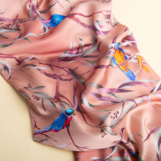 Тканина для одягу Атлас шовк з малюнком, 145 см, 90 г/м2, ніжна, легка тканина какаду