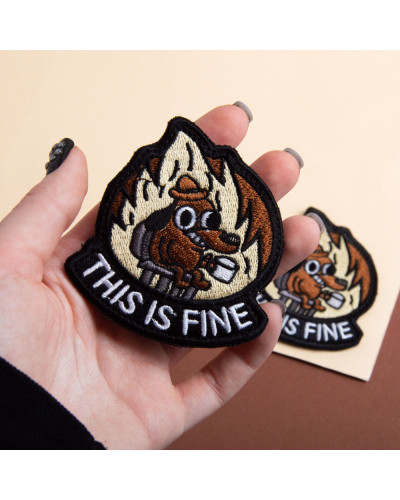 Шеврон на липучці This is fine 7,6х7,1 см, вишитий патч нашивка шеврон смішний