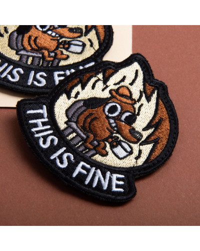 Шеврон на липучці This is fine 7,6х7,1 см, вишитий патч нашивка шеврон смішний