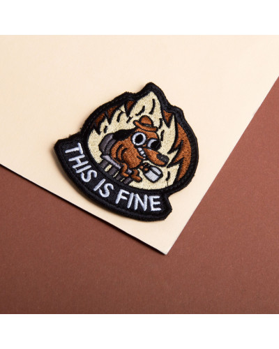 Шеврон на липучці This is fine 7,6х7,1 см, вишитий патч нашивка шеврон смішний