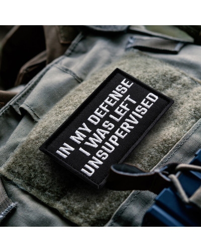 Набір шевронів 2 шт. з липучкою "In My Defense I Was Left Unsupervised" 5х8 см вишитий патч нашивка шеврон