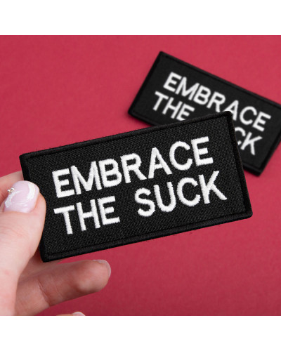 Набір шевронів 2 шт. з липучкою Embrace the suck 4х8 см вишитий патч шеврон нашивка