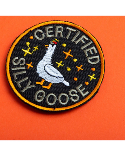 Шеврон нашивка Certified Silly Goose 7,6 см вишитий патч на липучці, для тактичного рюкзака, жилета, шлейки