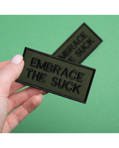 Набір шевронів 2 шт. з липучкою Embrace the suck 4х8 см вишитий патч шеврон нашивка