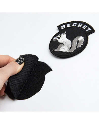 Шеврон на липучці Secret Squirrel 7,5×8,5 см вишитий патч, нашивка, шеврон Білка Розвідка