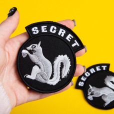 Шеврон на липучці Secret Squirrel 7,5×8,5 см вишитий патч, нашивка, шеврон Білка Розвідка