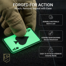 Набір шевронів 2 шт Карта Туз Пік, Ace of Spades, світяться в темряві, на липучці, 5х8 см, вишитий патч, нашивка, шеврон