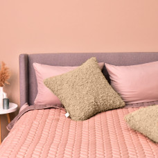 Подушка декоративна IDEIA 55х55 см зі штучного хутра гіпоалергенна карамель