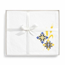 Набір подарунковий преміальний скатертина 150х220 см + 6 шт серветок 40х40 см з вишивкою в подарунковому пакованні білий