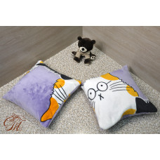 Наволочки Кіт на фіолетовому 50*50 на блискавці