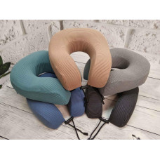 Дитяча ортопедична подушка-рогалик для подорожей з "ефектом пам'яті"